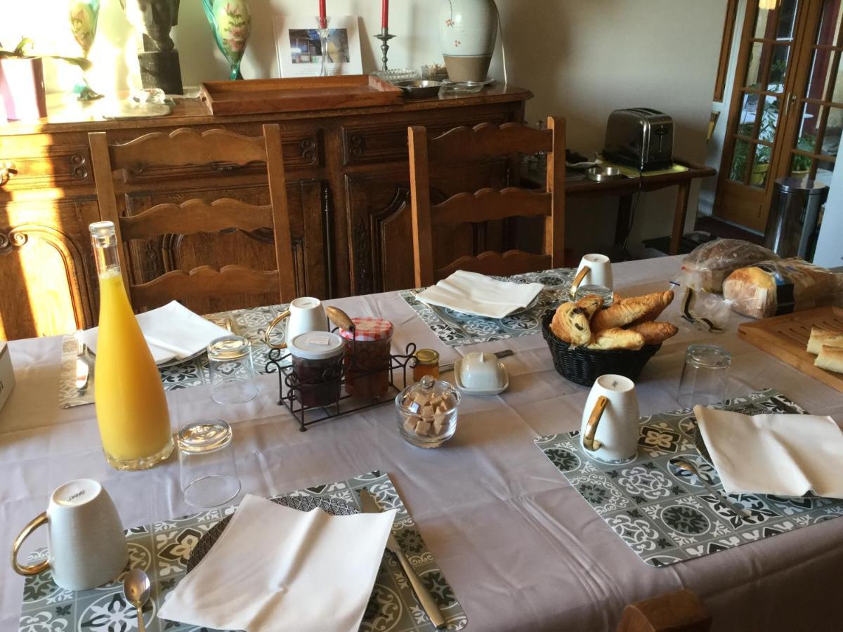 Les Papouz Bed and Breakfast Gommecourt Exteriör bild