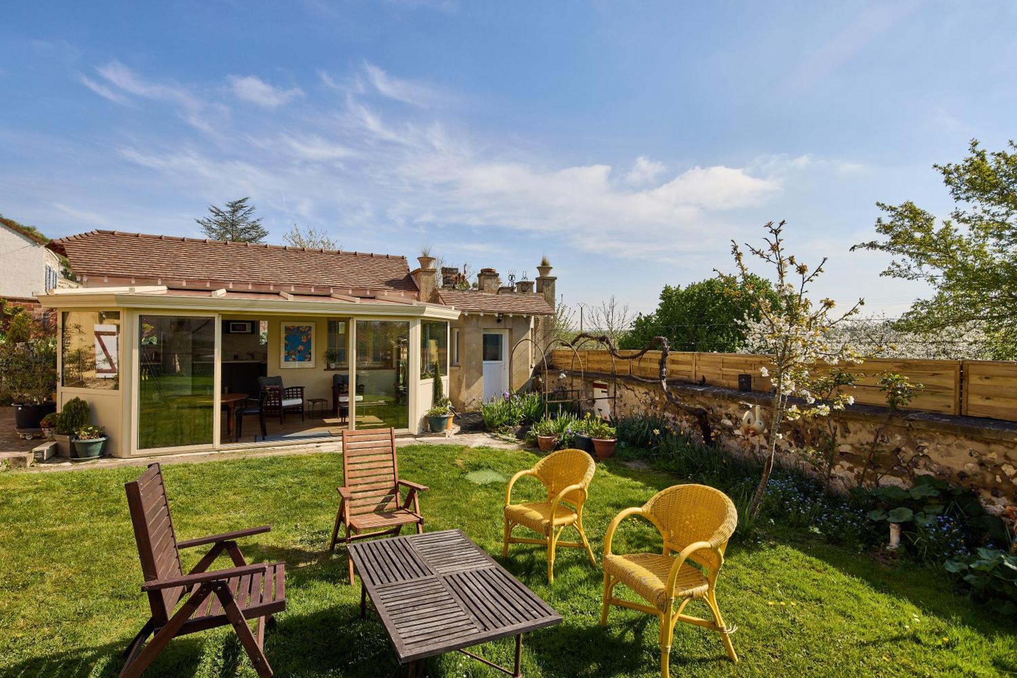 Les Papouz Bed and Breakfast Gommecourt Exteriör bild