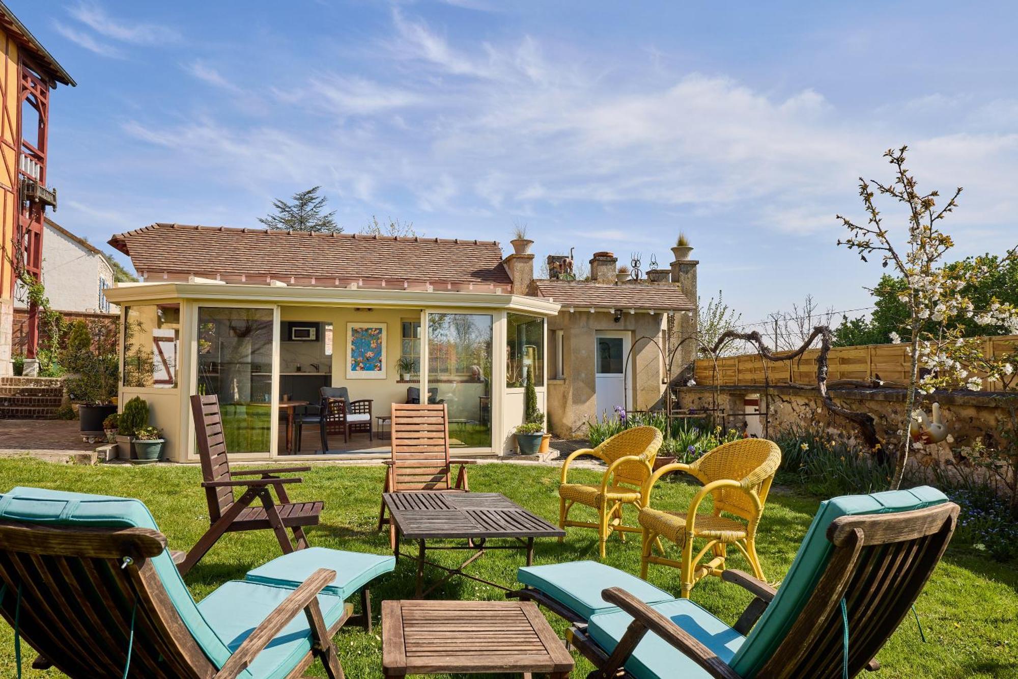 Les Papouz Bed and Breakfast Gommecourt Exteriör bild